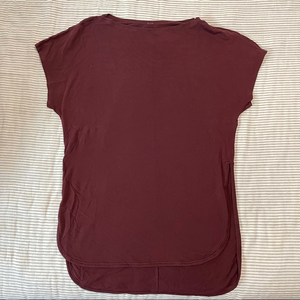Lululemon top
